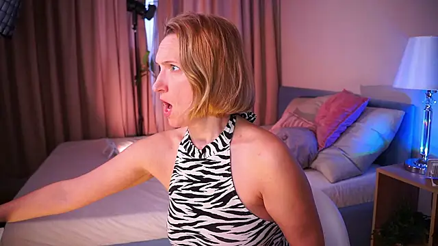 Snapshot of UmaTruewoman chatting on March 20, 2:44 pm UmaTruewoman online show from March 20, 2:44 pm