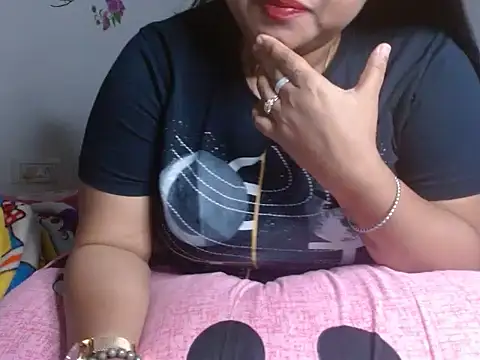 Snapshot of TASHa009 chatting on January 6, 6:31 pm TASHa009 online show from January 6, 6:31 pm