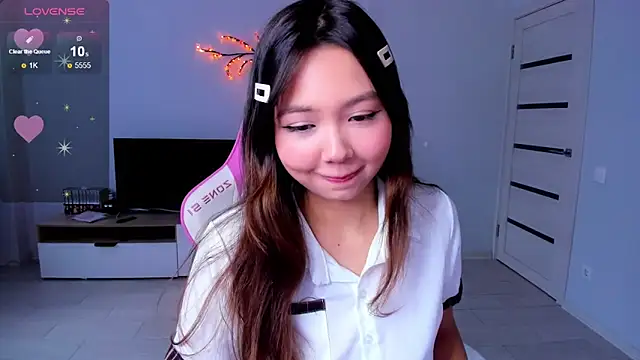 Fluffy Rose online show from October 8, 1:58 am