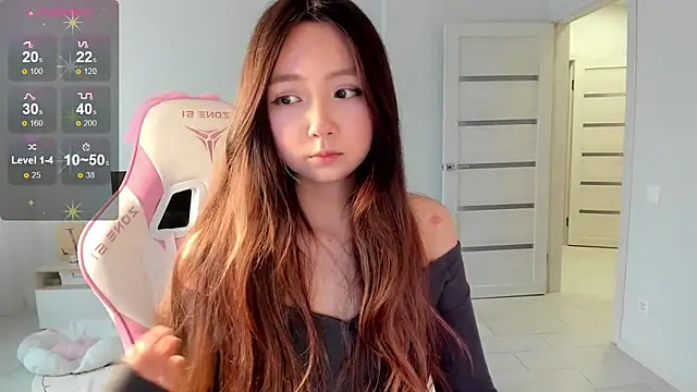 Fluffy Rose online show from May 10, 8:08 am