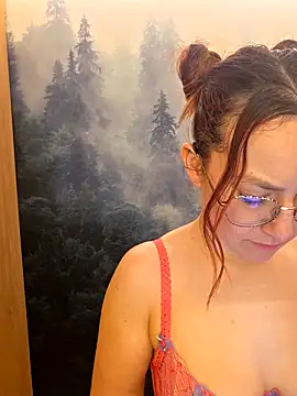 ladoucedu34 online show from March 16, 4:11 pm