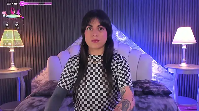 Snapshot of MeganDraco_ chatting on September 22, 12:29 pm MeganDraco online show from September 22, 12:29 pm