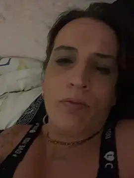 Snapshot of Haleytightlips1986 chatting on March 23, 3:32 am Haleytightlips1986 online show from March 23, 3:32 am