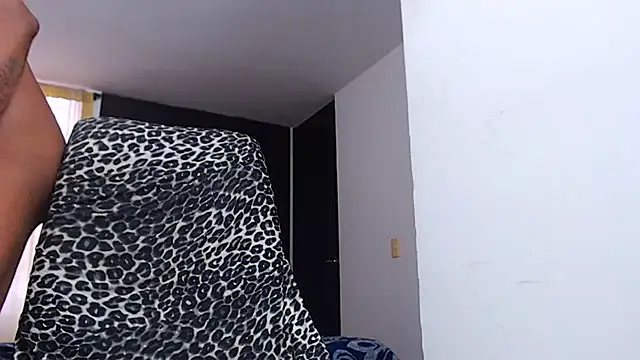 jhon tomson1 online show from December 19, 9:44 pm