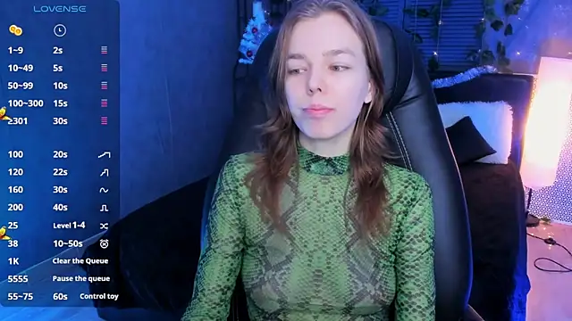 Tina Tayllor online show from December 21, 4:46 pm