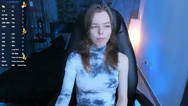 Tina Tayllor online show from January 25, 6:46 pm