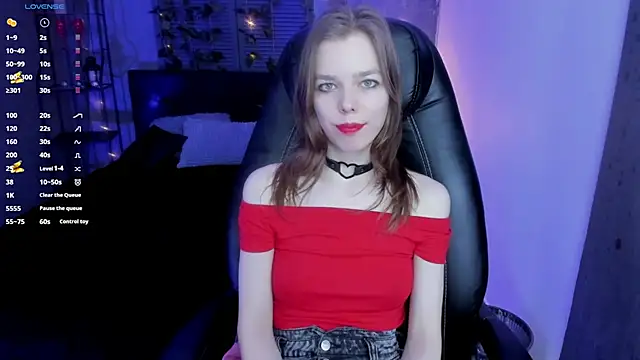 Tina Tayllor online show from February 3, 1:51 pm