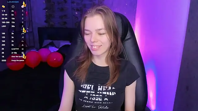 Tina Tayllor online show from February 26, 7:38 pm