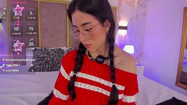 Susa1userma  online show from February 20, 10:48 pm