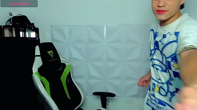 bby santi online show from December 5, 3:50 pm