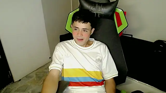 bby santi online show from November 19, 8:20 pm