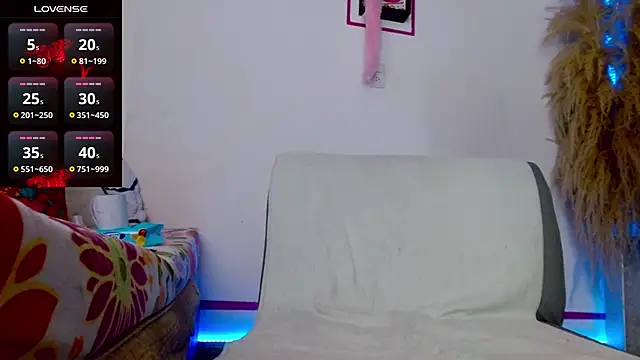 sara-bbc-dominant online show from December 12, 3:43 am