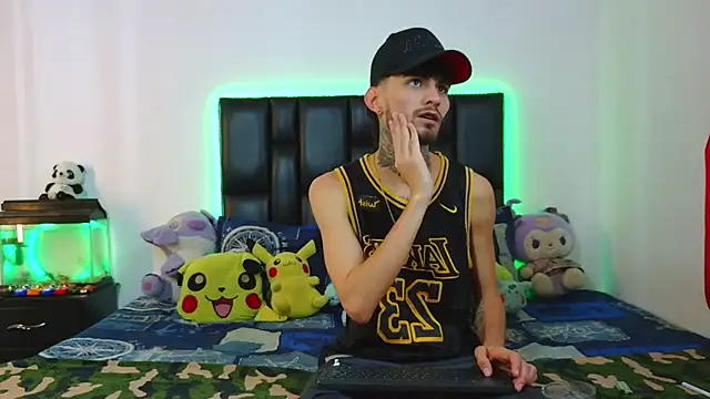 Brutal Sex Fucking online show from May 13, 2:09 am