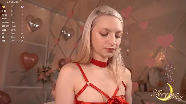 Snapshot of marylunamay chatting on February 14, 5:04 am marylunamay online show from February 14, 5:04 am