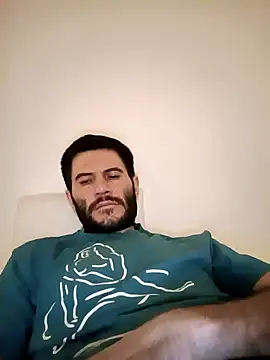 Snapshot of Gigolo4040 chatting on January 26, 9:51 pm Gigolo4040 online show from January 26, 9:51 pm