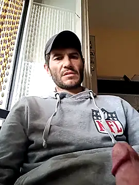 Snapshot of Gigolo4040 chatting on March 13, 11:30 am Gigolo4040 online show from March 13, 11:30 am