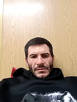 Snapshot of Gigolo4040 chatting on October 2, 7:32 pm Gigolo4040 online show from October 2, 7:32 pm