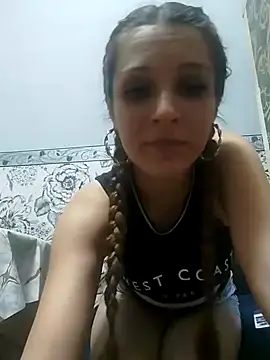 Amira 17 online show from December 19, 6:12 pm