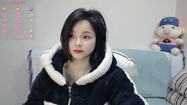 judy522 online show from March 8, 5:43 pm