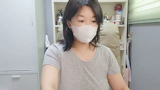 Snapshot of HaNa_Kim chatting on June 24, 3:27 am HaNa Kim online show from June 24, 3:27 am
