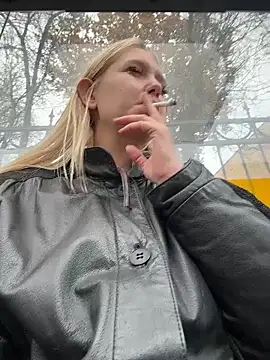 Snapshot of Milkyy_wway chatting on October 26, 7:47 am Milkyy wway online show from October 26, 7:47 am