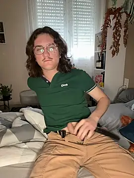 enzolb online show from April 10, 8:08 am