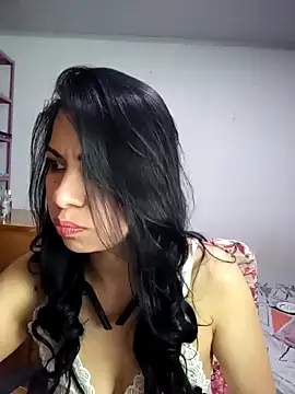 saralunabella online show from February 2, 4:11 pm