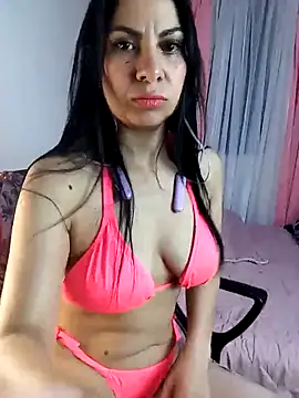 saralunabella online show from February 23, 8:55 pm