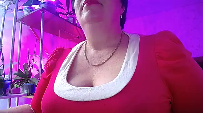  Sweet Woman online show from December 22, 11:44 am