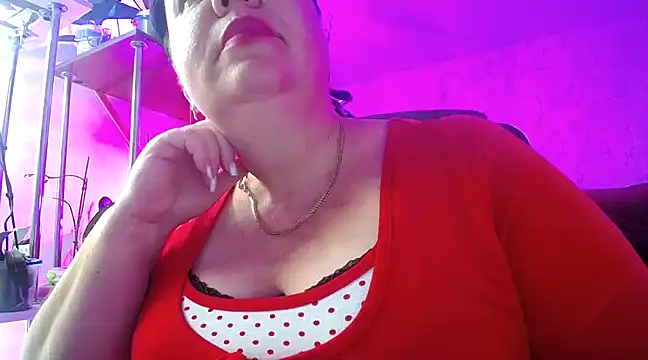  Sweet Woman online show from January 8, 1:09 pm