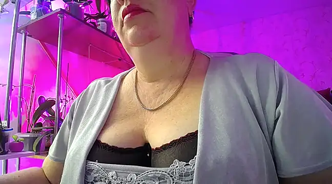 Sweet Woman online show from January 14, 4:04 am