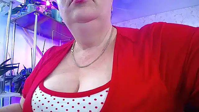 Snapshot of _Sweet_Woman chatting on October 7, 12:13 pm  Sweet Woman online show from October 7, 12:13 pm