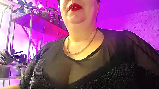  Sweet Woman online show from December 15, 5:44 am