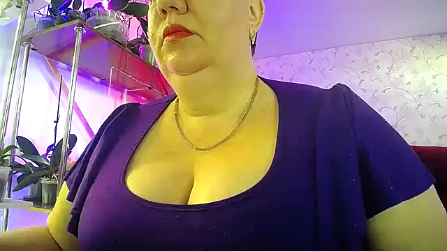  Sweet Woman online show from March 5, 6:31 am