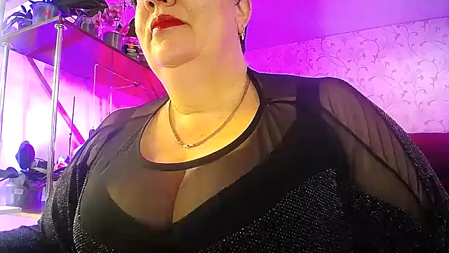  Sweet Woman online show from May 10, 6:51 am