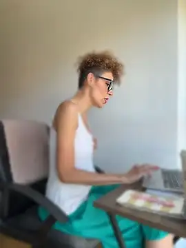 Snapshot of lavaldez chatting on June 11, 11:08 am lavaldez online show from June 11, 11:08 am