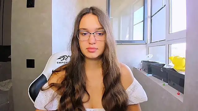 Snapshot of fancy_bunny chatting on September 24, 9:12 am fancy bunny online show from September 24, 9:12 am