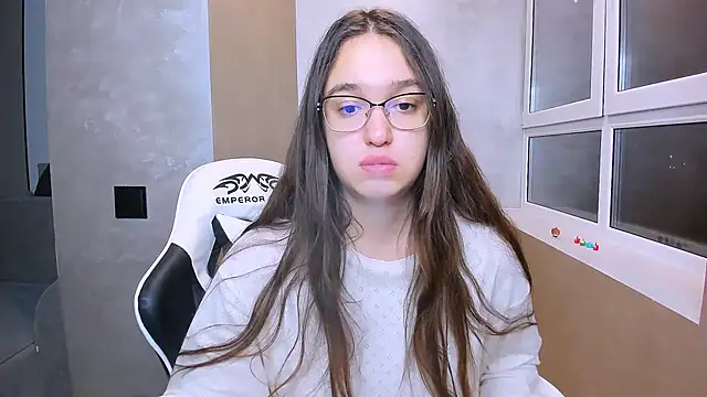 Snapshot of fancy_bunny chatting on October 27, 8:13 pm fancy bunny online show from October 27, 8:13 pm