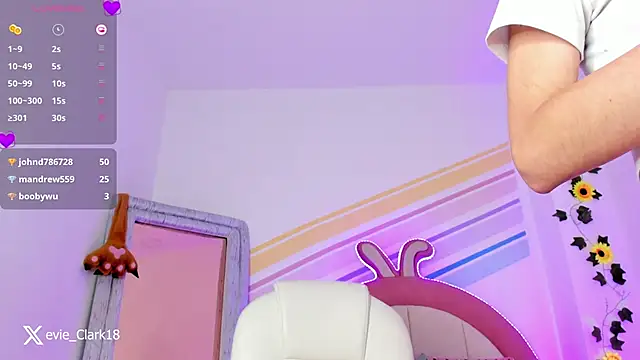 Evie Clark online show from January 7, 6:56 pm