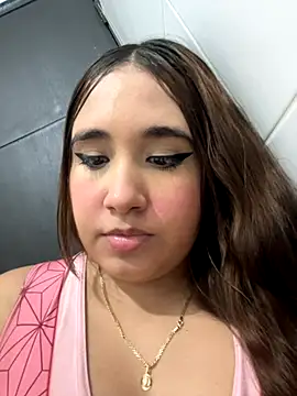 Snapshot of melyescobar chatting on October 19, 3:29 am melyescobar online show from October 19, 3:29 am