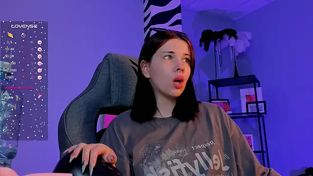 AliceSunday online show from September 20, 11:00 am