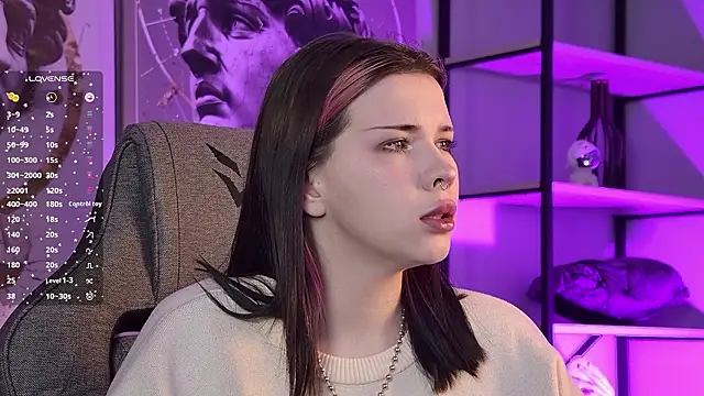 AliceSunday online show from February 3, 2:53 am