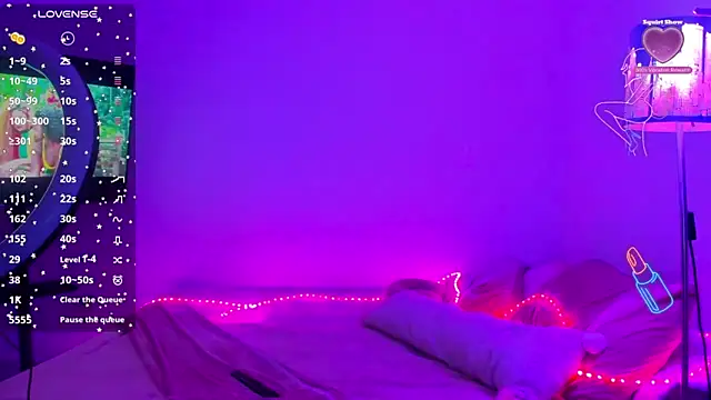 Snapshot of Lunadahia chatting on February 10, 5:33 am Lunadahia online show from February 10, 5:33 am