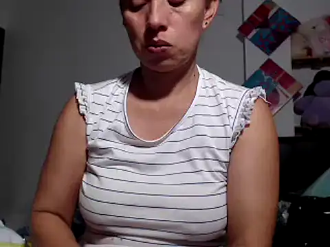 Snapshot of sexy_mary_69 chatting on February 1, 3:08 am sexy mary 69 online show from February 1, 3:08 am