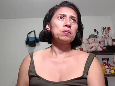 Snapshot of sexy_mary_69 chatting on March 14, 12:21 am sexy mary 69 online show from March 14, 12:21 am