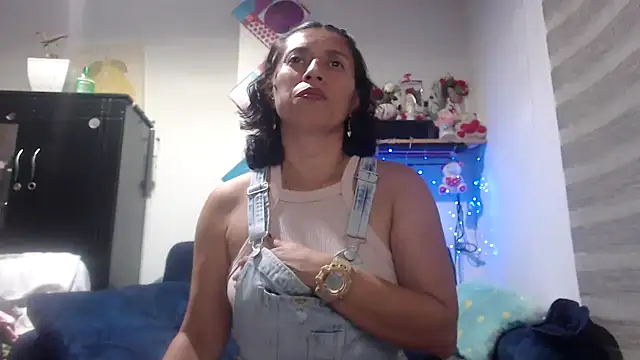 Snapshot of sexy_mary_69 chatting on October 14, 11:16 pm sexy mary 69 online show from October 14, 11:16 pm