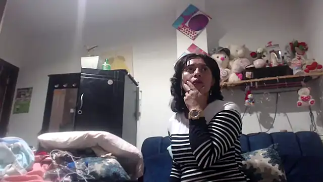 Snapshot of sexy_mary_69 chatting on October 17, 1:42 am sexy mary 69 online show from October 17, 1:42 am