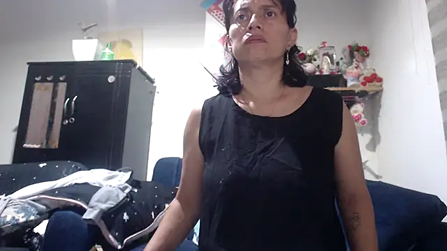 Snapshot of sexy_mary_69 chatting on October 26, 11:31 pm sexy mary 69 online show from October 26, 11:31 pm