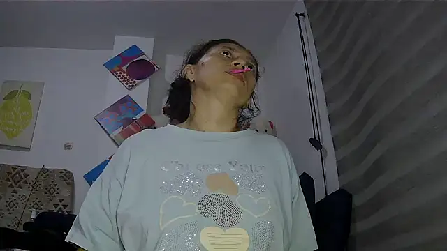 sexy mary 69 online show from May 3, 2:28 am