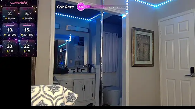 Snapshot of curvyfunlover chatting on October 27, 7:07 pm curvyfunlover online show from October 27, 7:07 pm